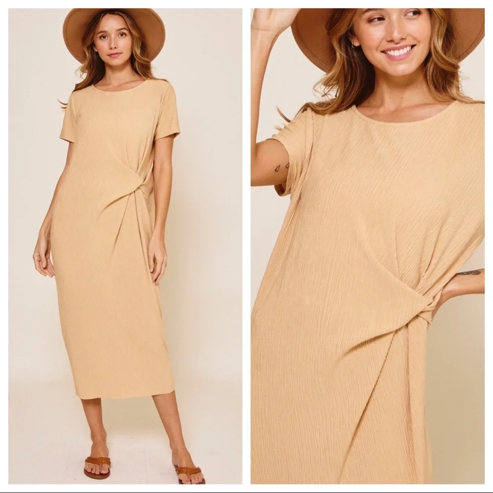 Evelyne Short Sleeve Knotted Fabulous Midi Dress - Picture 4 of 5